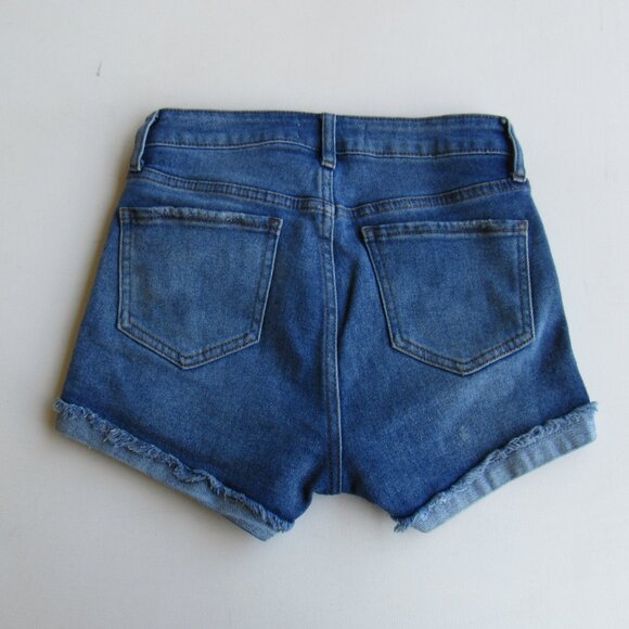 S.O.N.G. Women's Distressed Cuffed Frayed Hem Blue Denim Jeans Shorts Size 1/25 - Picture 2 of 6